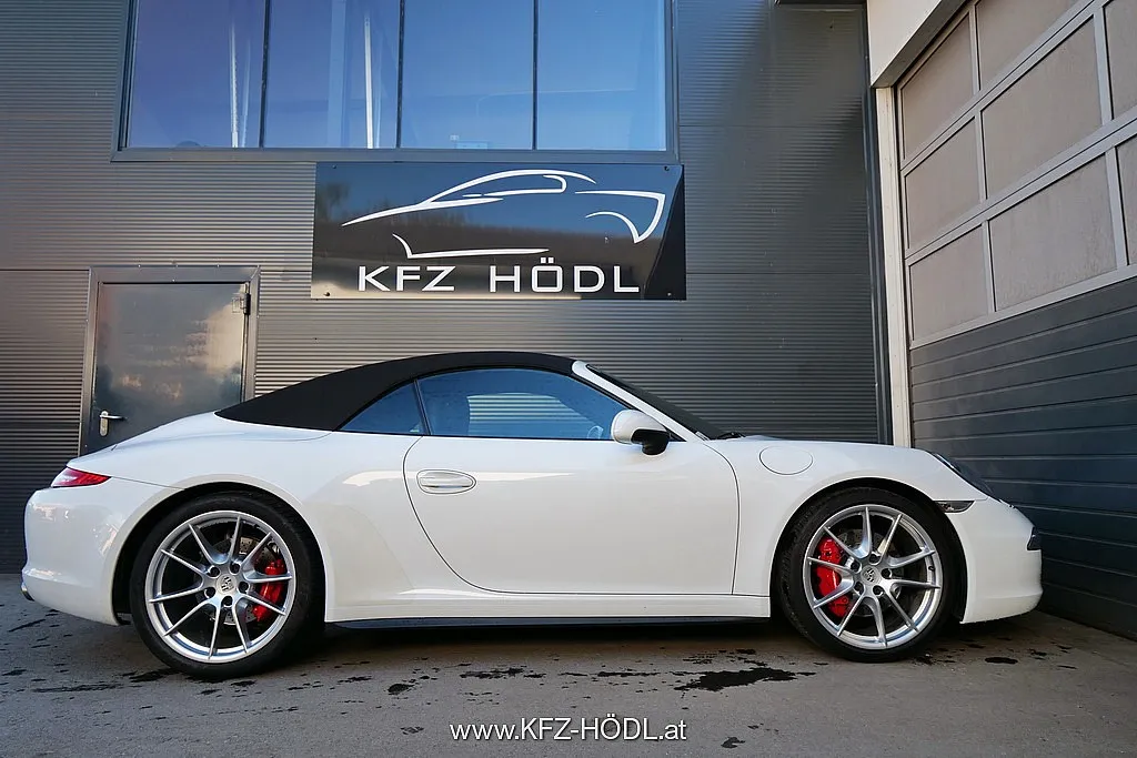 Porsche 911 Carrera 4S Cabrio DSG*Approved* Image 5