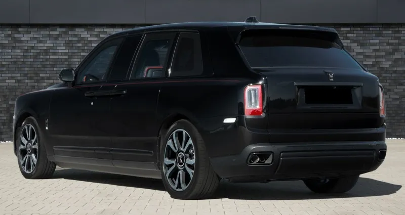 Rolls-Royce Cullinan =Armored= Black Badge / Shooting Star Г Image 3