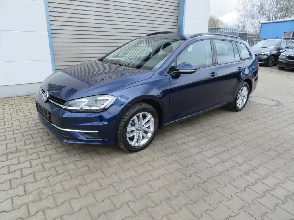 Volkswagen Golf VARIANT 1.0 TSI DSG COMFORTLINE*NAVI*ACC* Image 3