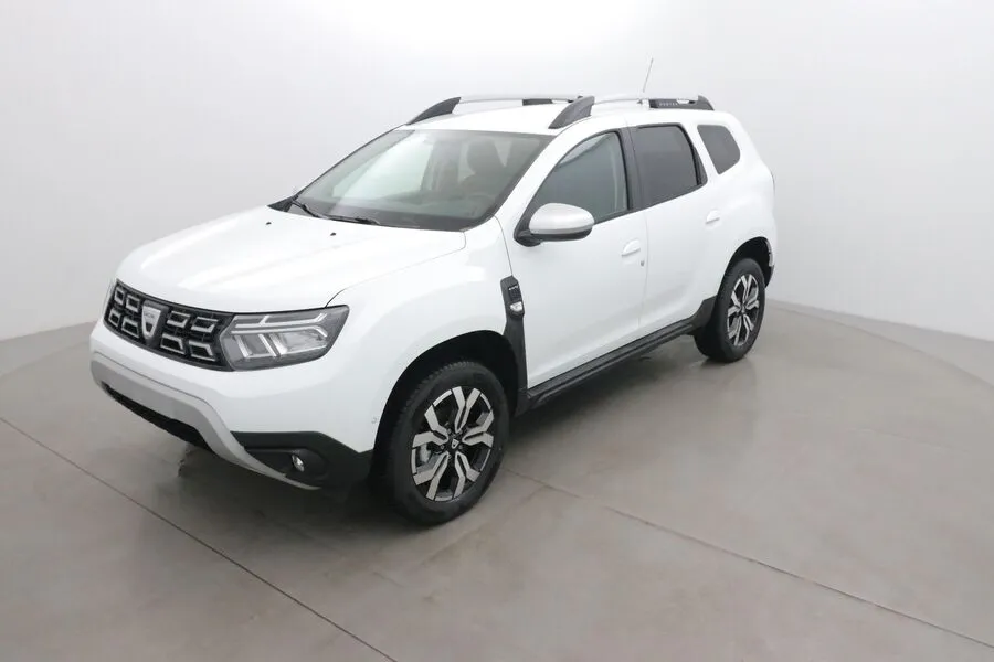 Dacia DUSTER 1.5 DCI 115 BLUE PRESTIGE 4X4 Image 2