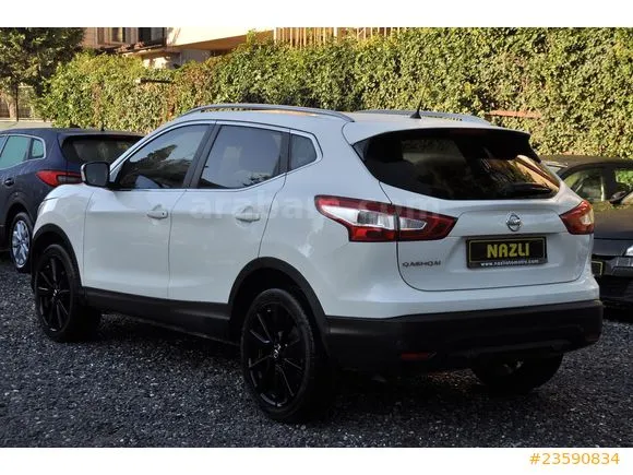 Nissan Qashqai 1.2 DIG-T Black Edition Image 3